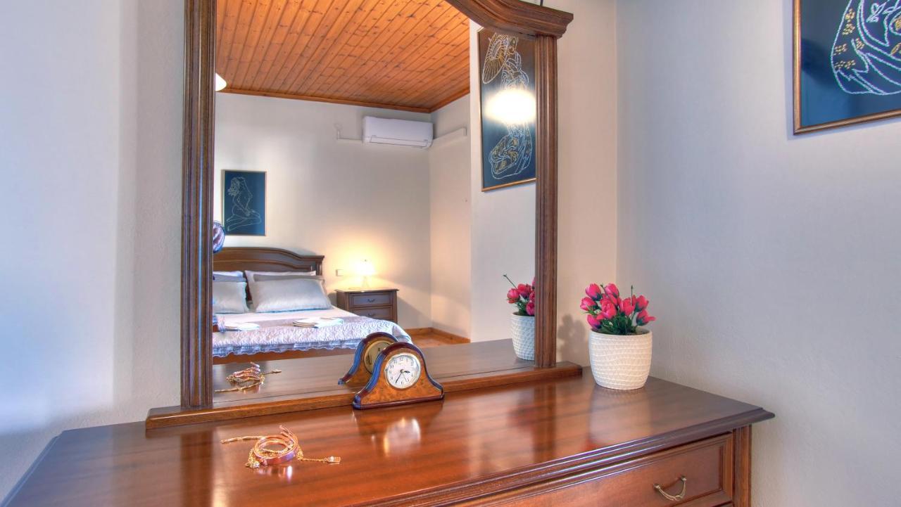 Villa Eftichia Ano Pavliana Екстер'єр фото